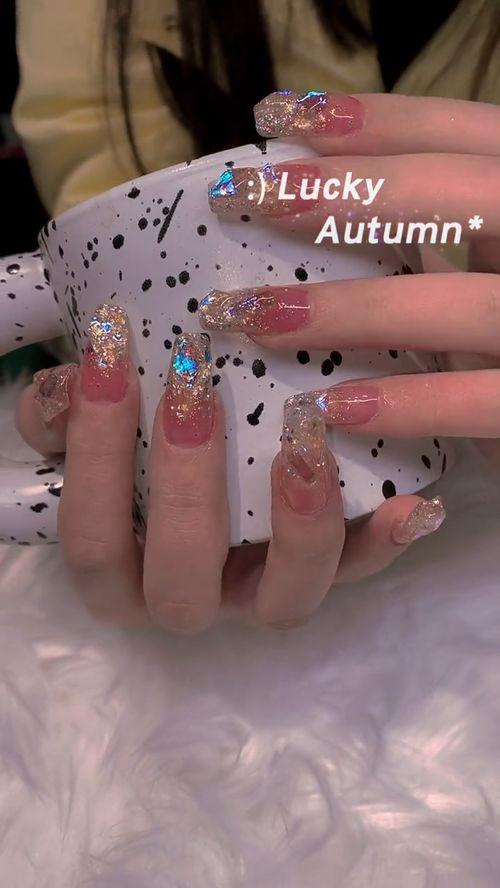 温精灵网红同款美甲